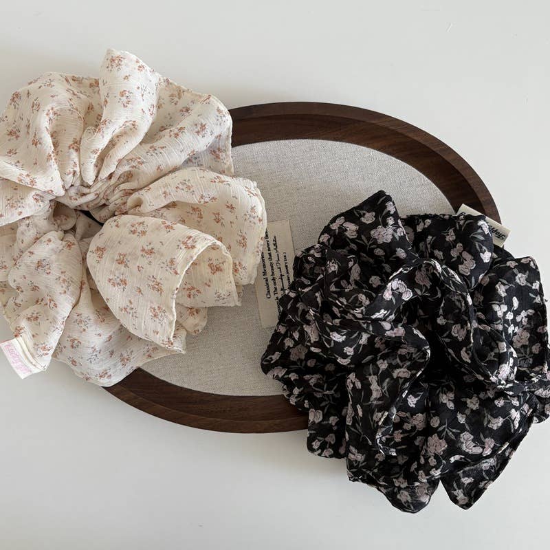 Atmospheric double-layered flower bud hair ring