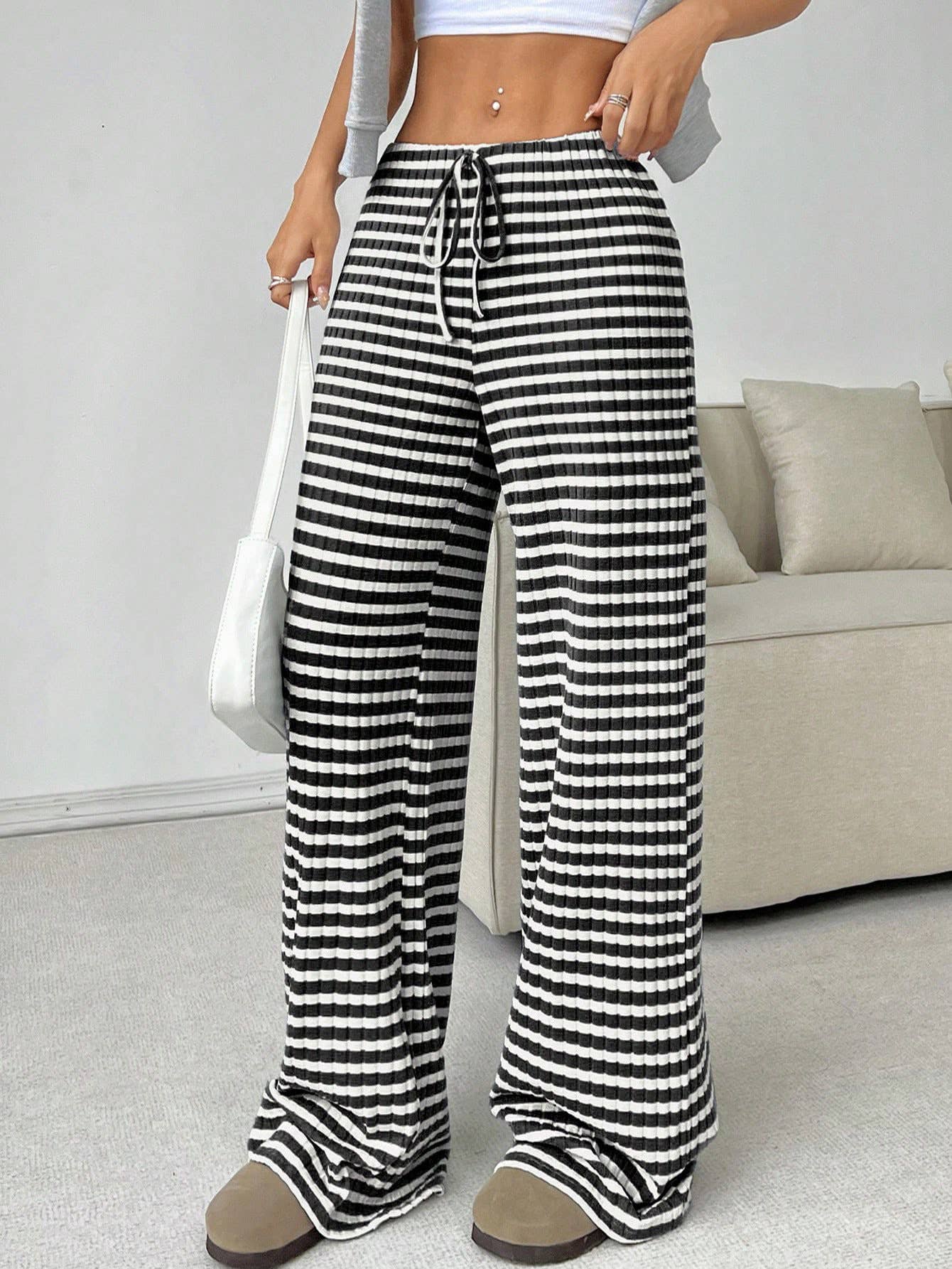 STRIPED RUBBER STRING COTTON STRAIGHT LEG PANTS