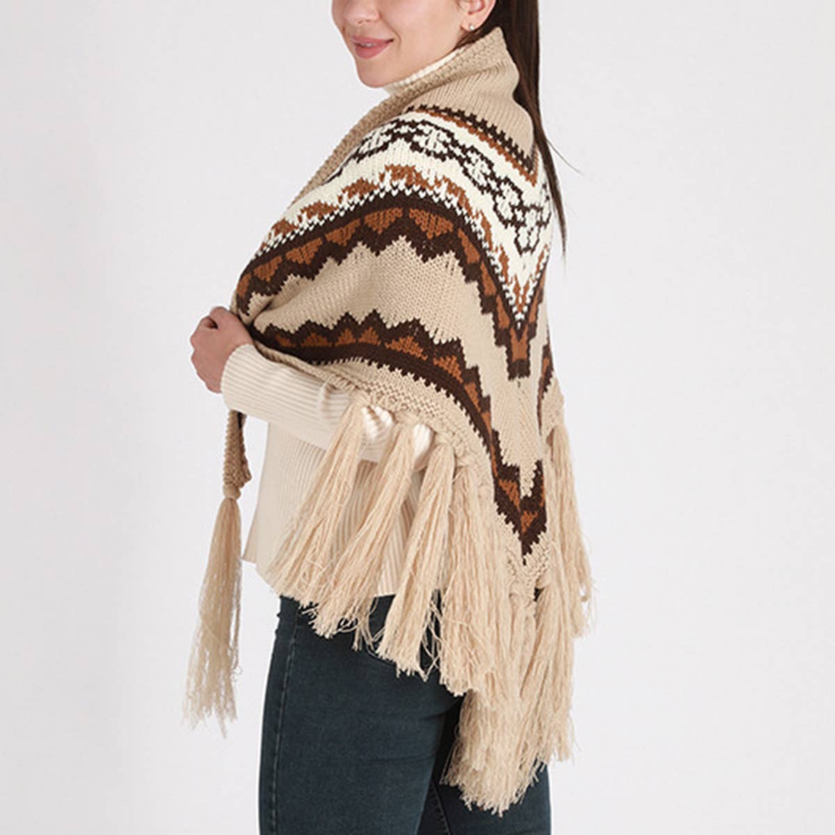 RETRO STRIPED NATIONAL WIND TRIANGLE SHAWL_CWASC0349