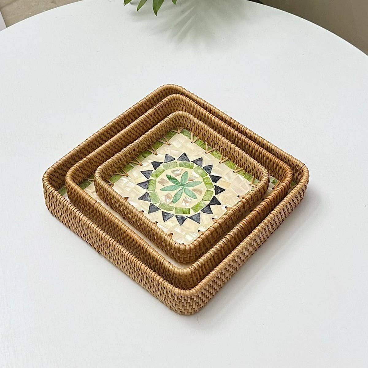 RATTAN COLORFUL SHELL FRUIT TRAY THREE-PIECE SET_CWMM4407