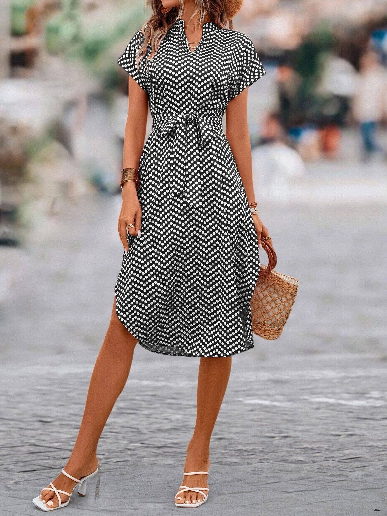 Simple printed short-sleeved long lace-up dress
