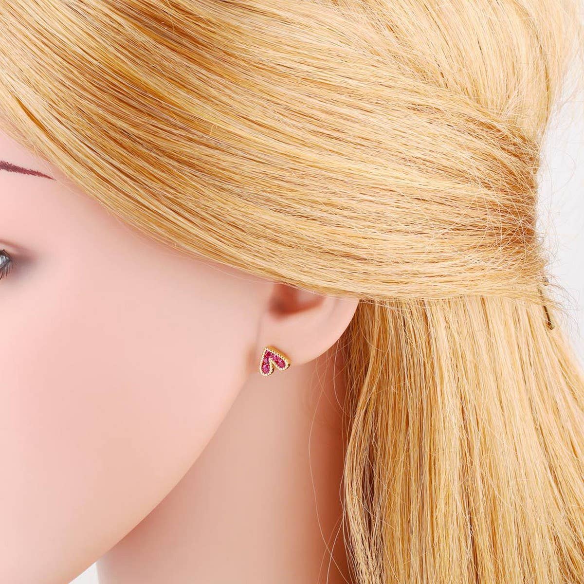 MINI COLORED ZIRCON HEART SHAPED EARRINGS