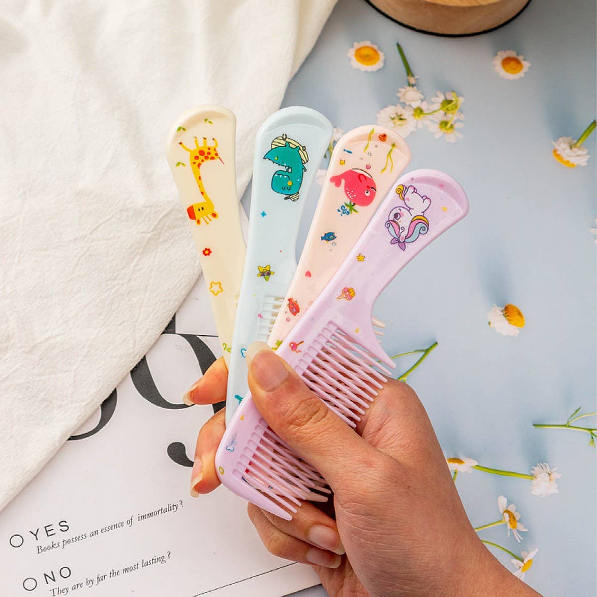 CWAHA3179_CARTOON ANIMAL PRINT HOUSEHOLD HAIR COMB