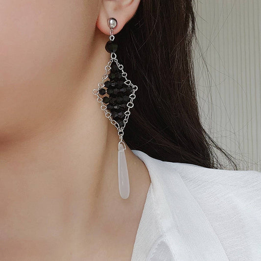 DIAMOND-SHAPED EXAGGERATED WATER DROP EARRINGS