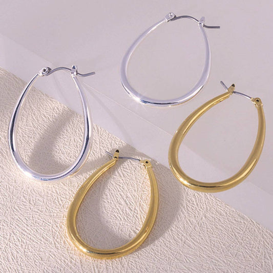 MINIMALIST HOOP EARRINGS