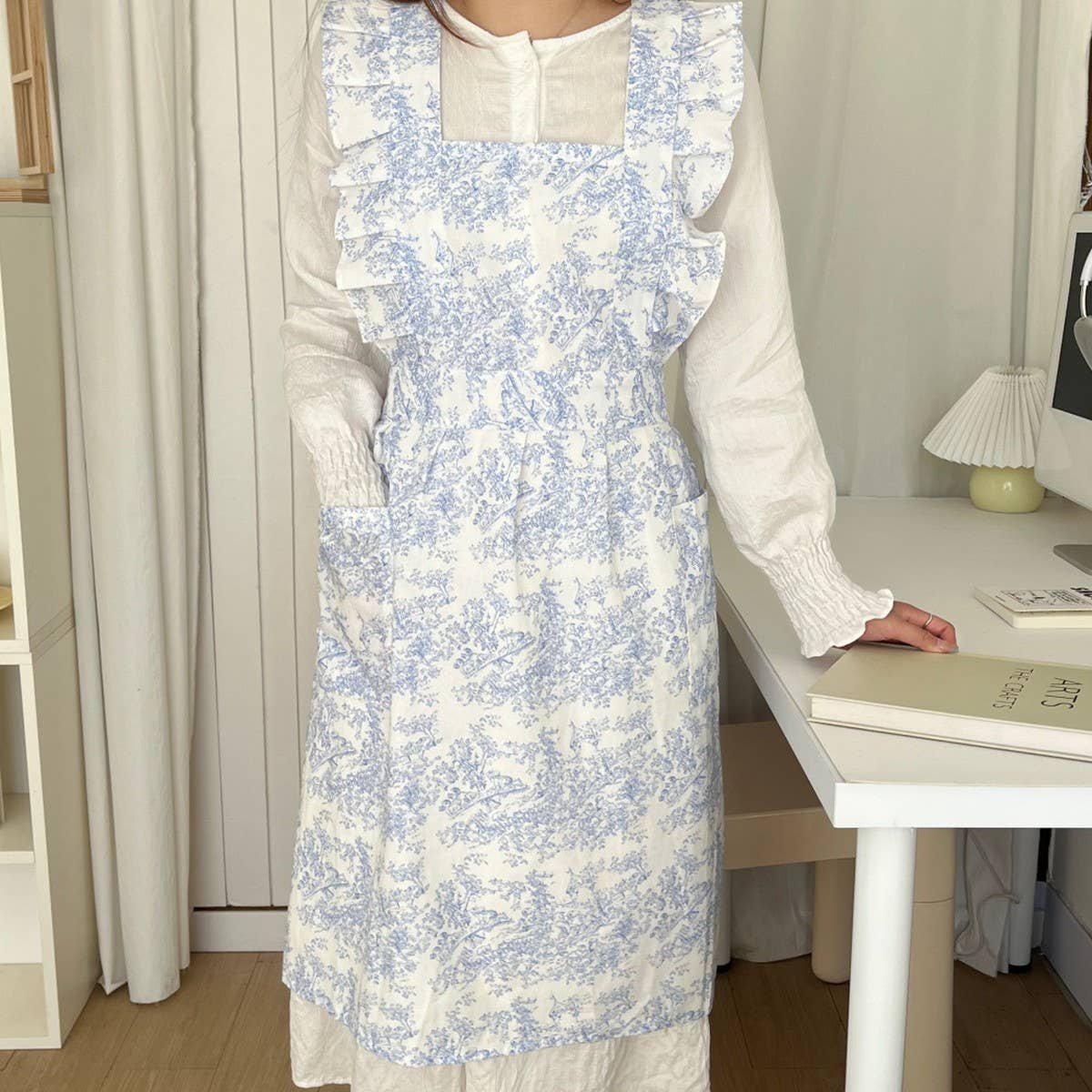 WATERPROOF INK LEAF EDGE FISH TAIL HOUSEHOLD APRON