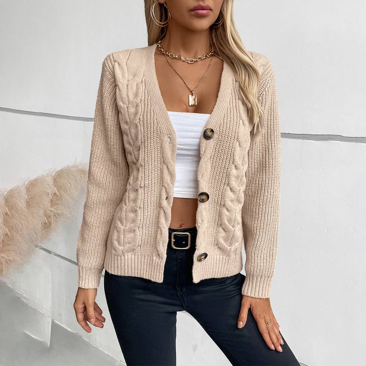 VINTAGE CRAFTY FLOWER BREASTED V-NECK CARDIGAN