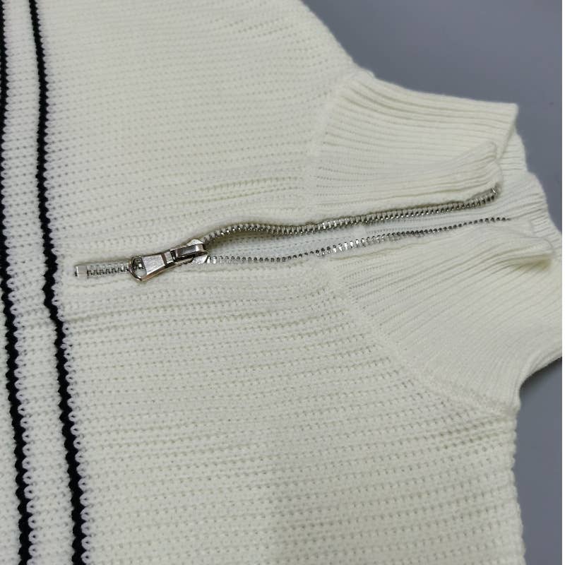 Simple striped lapel half-zipper sweater