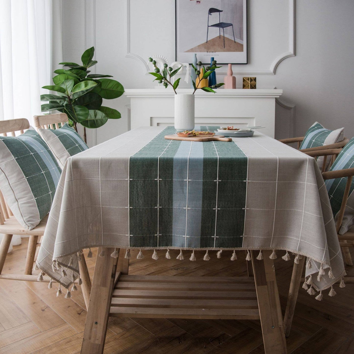 COLOR PLAID PATTERN COSY TABLECLOTHS WITH TASSELS