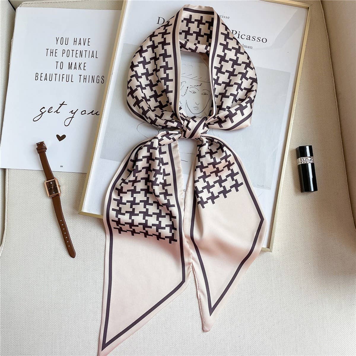 GEOMETRIC ALL-MATCH NARROW SILK HEAD SCARF