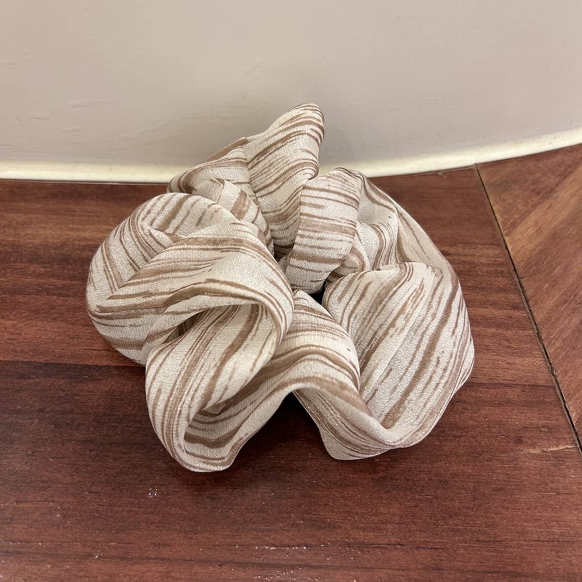 SWEET FLUFFY STRIPED HAIRBAND