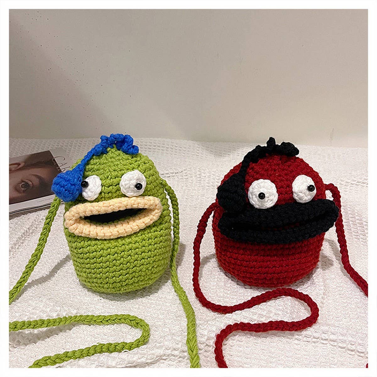 CUTE AND FUNNY SHOULDER CROSSBODY BAG_CWAB2401