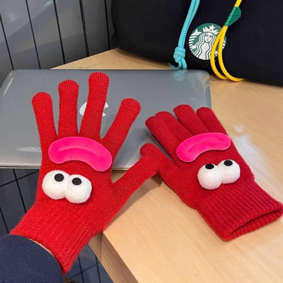 CARTOON KNITTED COLD-PROOF TOUCH-SCREEN GLOVES_CWAG0179