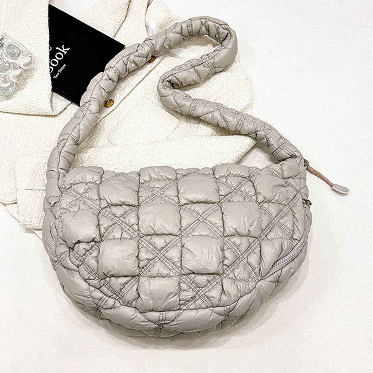 NEW DRAWSTRING PLEATED CROSSBODY BAG_CWAB1750