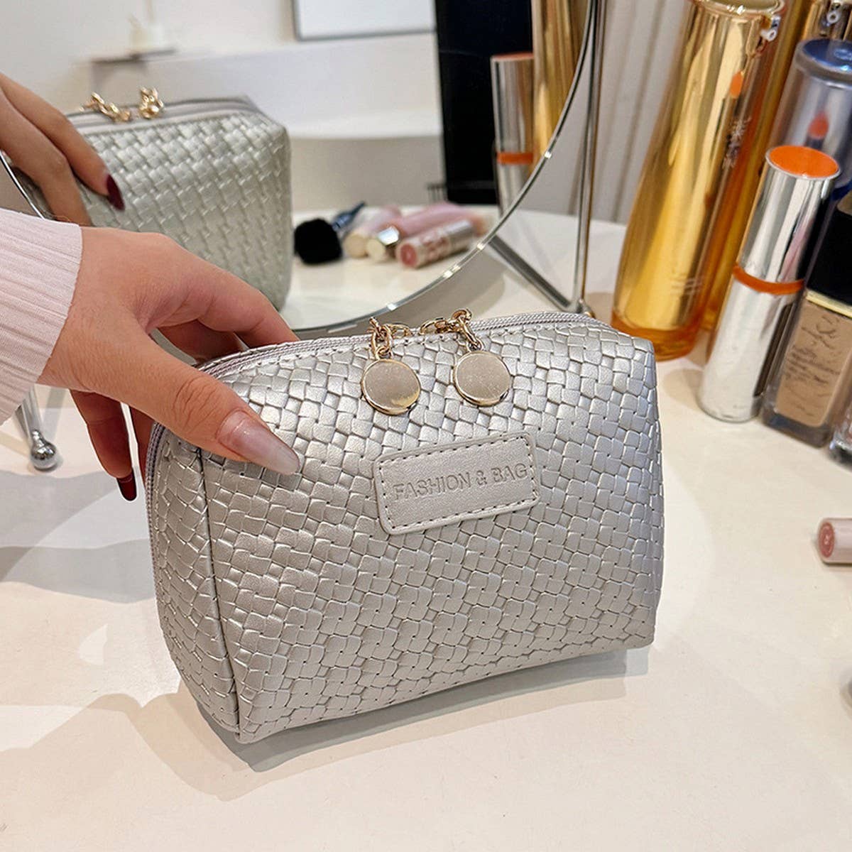 PORTABLE WOVEN PATTERN HIGH-END COSMETIC BAG_CWAB4402