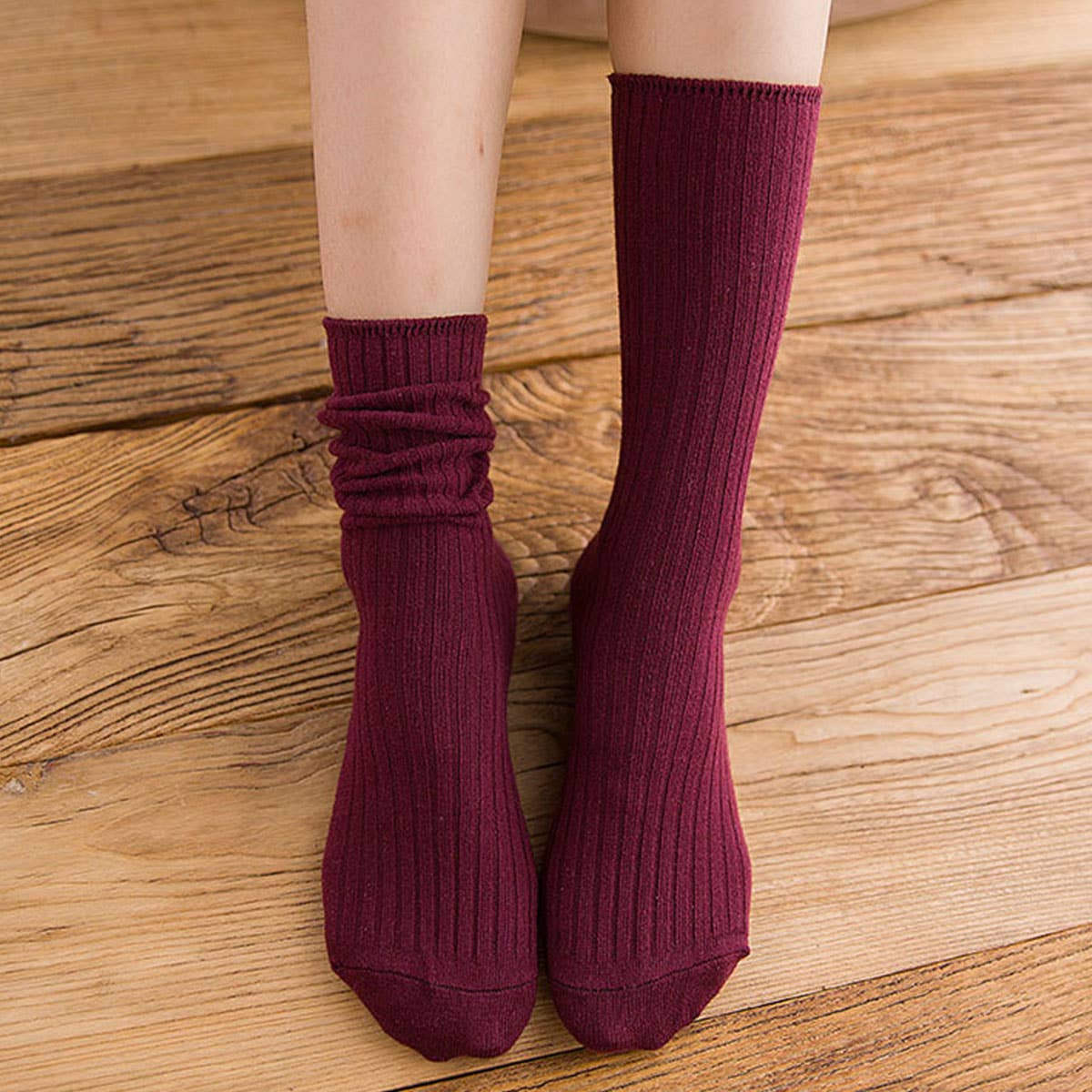 Solid Color Vertical Stripes Cotton Crew Socks_CWMS074