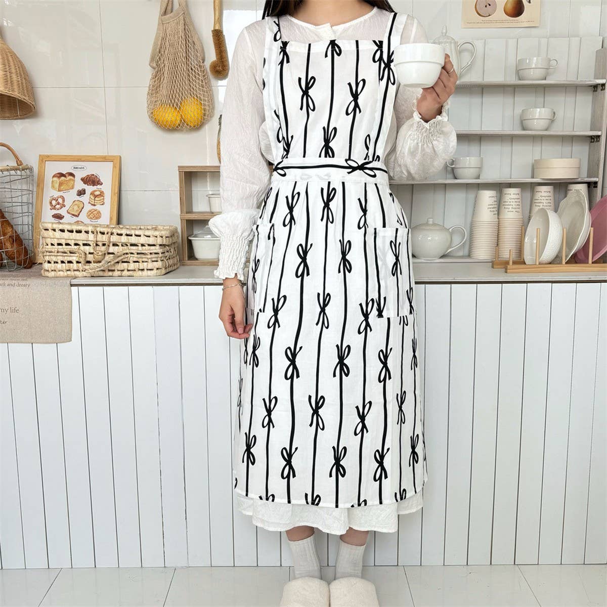 BUTTERFLY FRESH HANDMADE MULTICOLOR APRON_CWMM5795