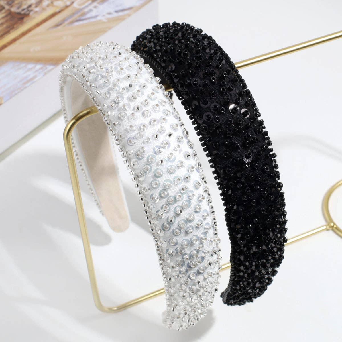 SIMPLE WIDE-BRIMMED RHINESTONE HEADBAND_CWAHA2243