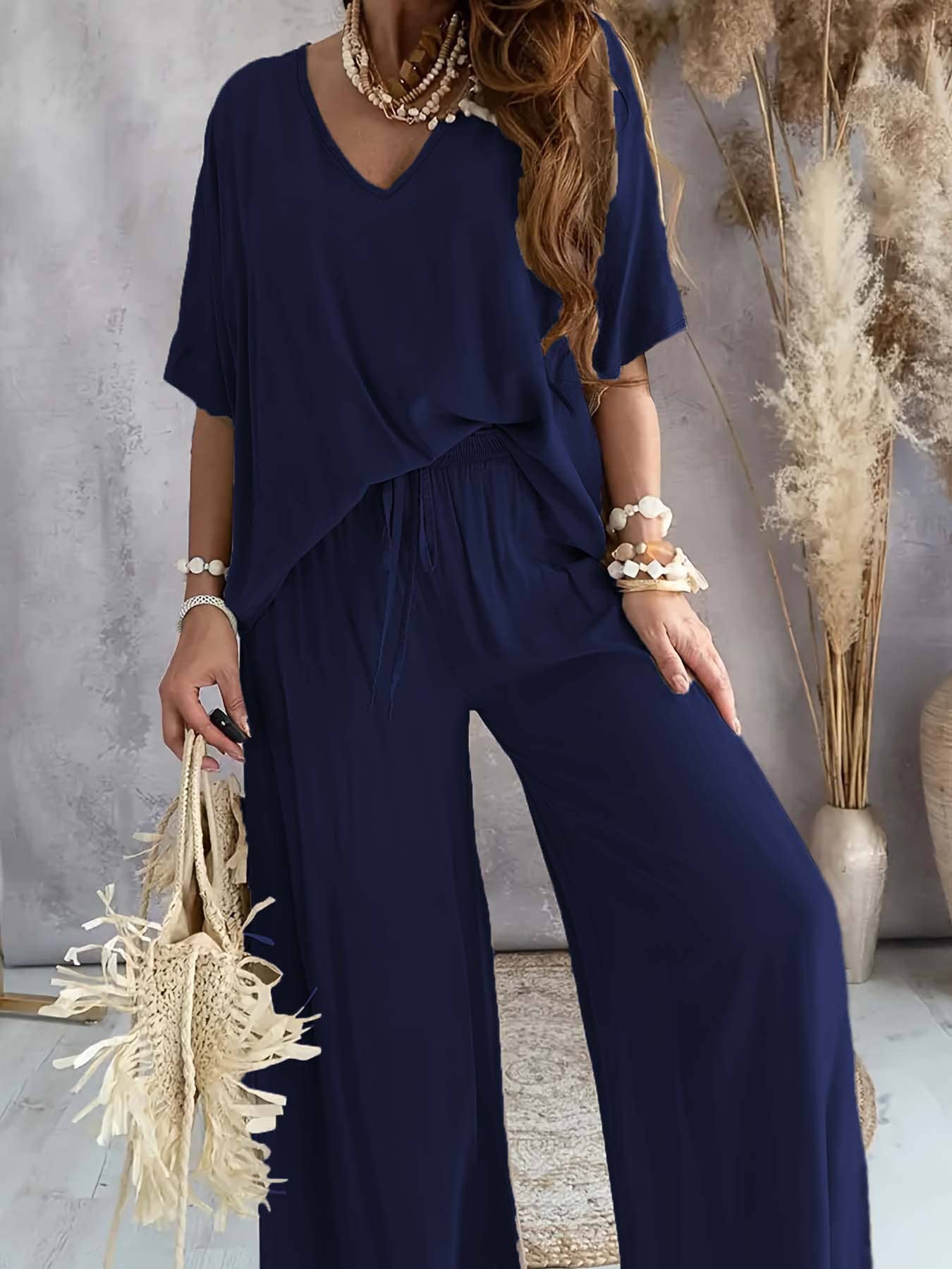 V-neck bat-sleeve loose wide-leg pants set
