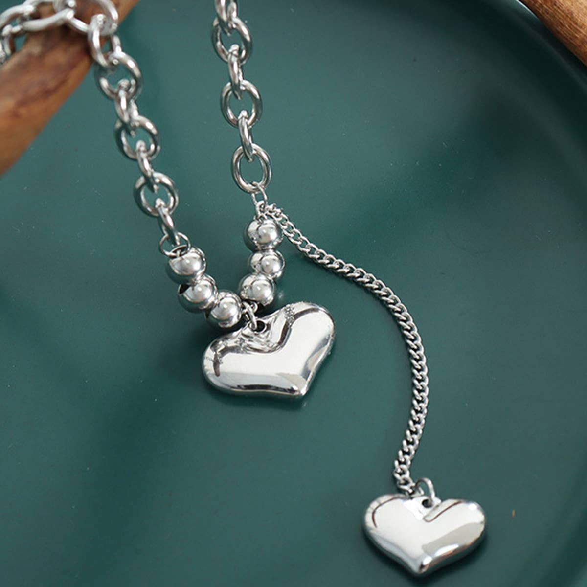 TITANIUM STEEL DOUBLE HEART PENDANT NECKLACE