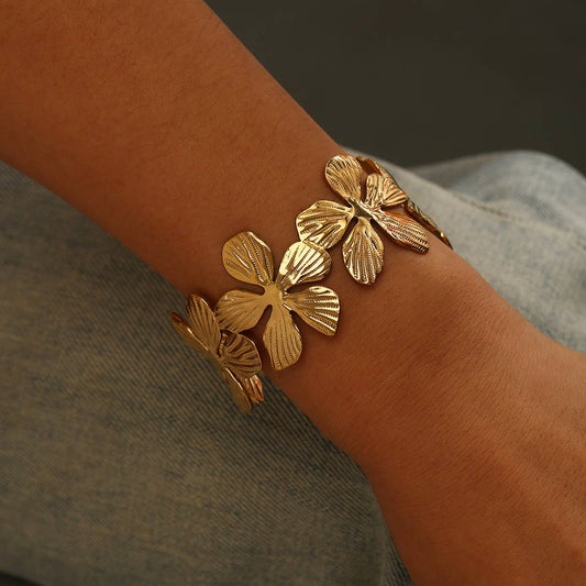 Elegant 18K Gold Floral Stainless Steel Bracelet