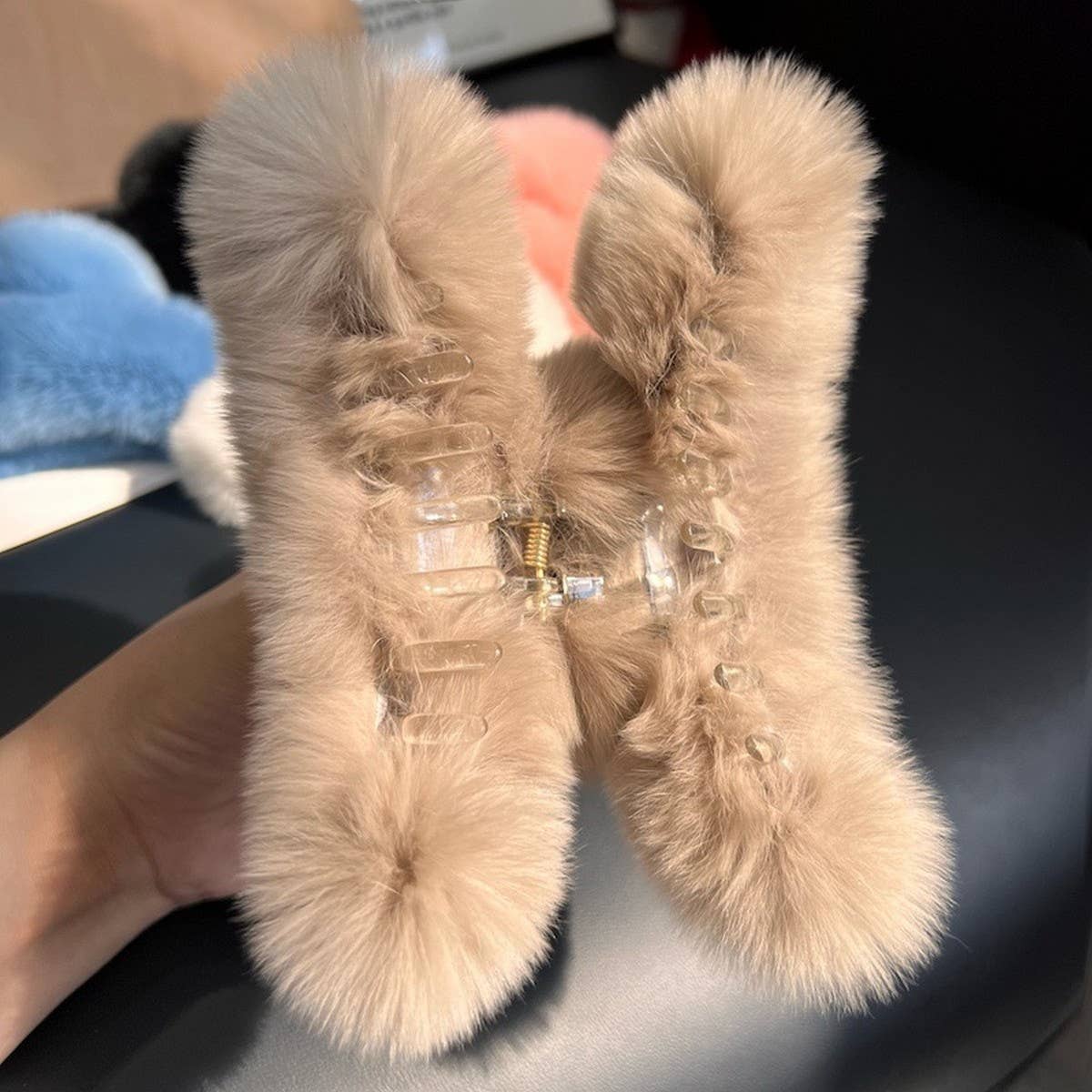 Large Real Rex Rabbit Fur Hair Claw - Cute & Cozy_CWAHA3302