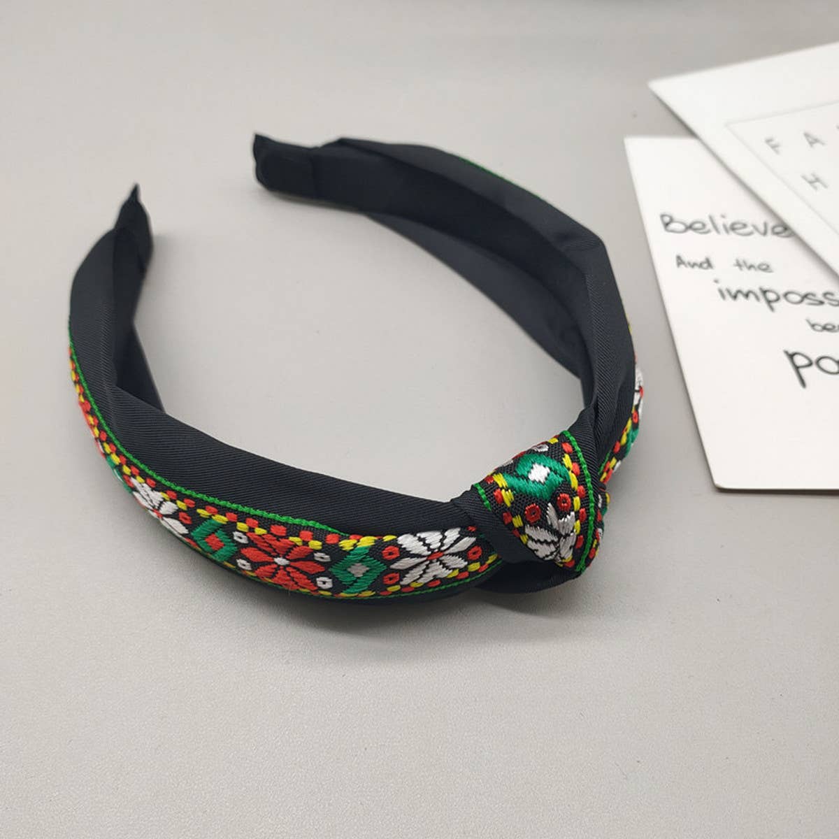 WIDE EMBROIDERED DOUBLE KNOT HEADBAND