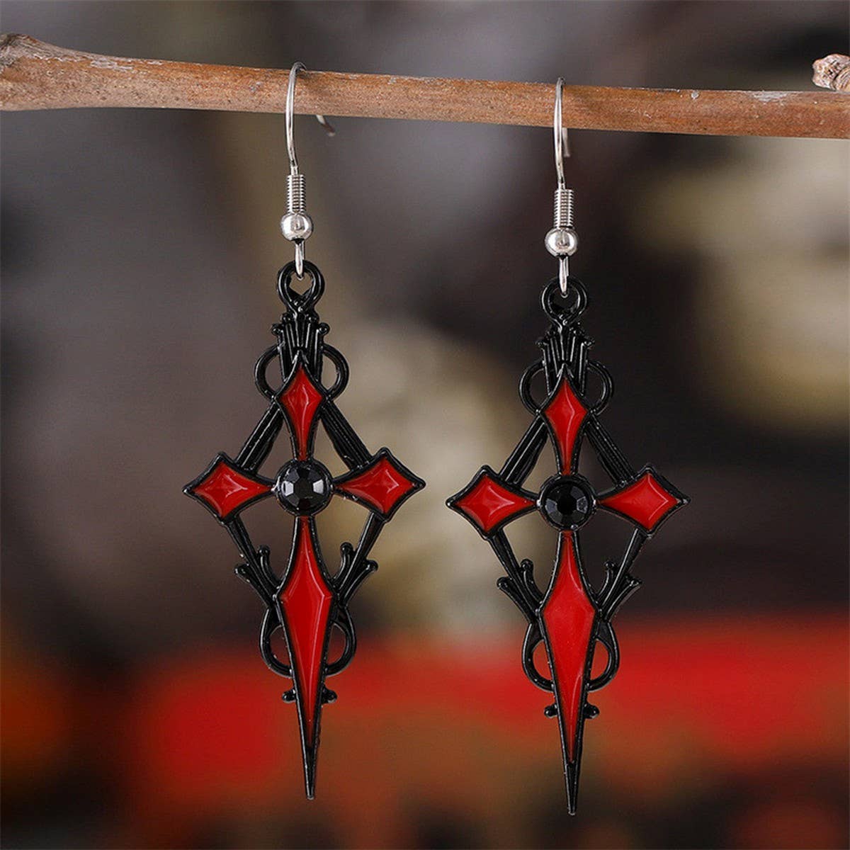 PERSONALIZED POINTED CROSS VAMPIRE EARRINGS_CWAJE1982