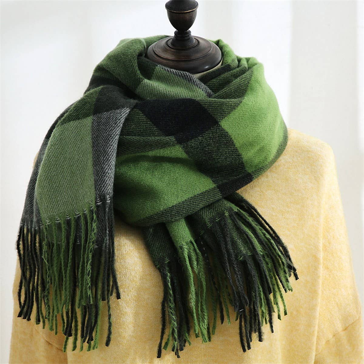 SWEET AND FASHIONABLE PLAID SCARF FOR WOMEN