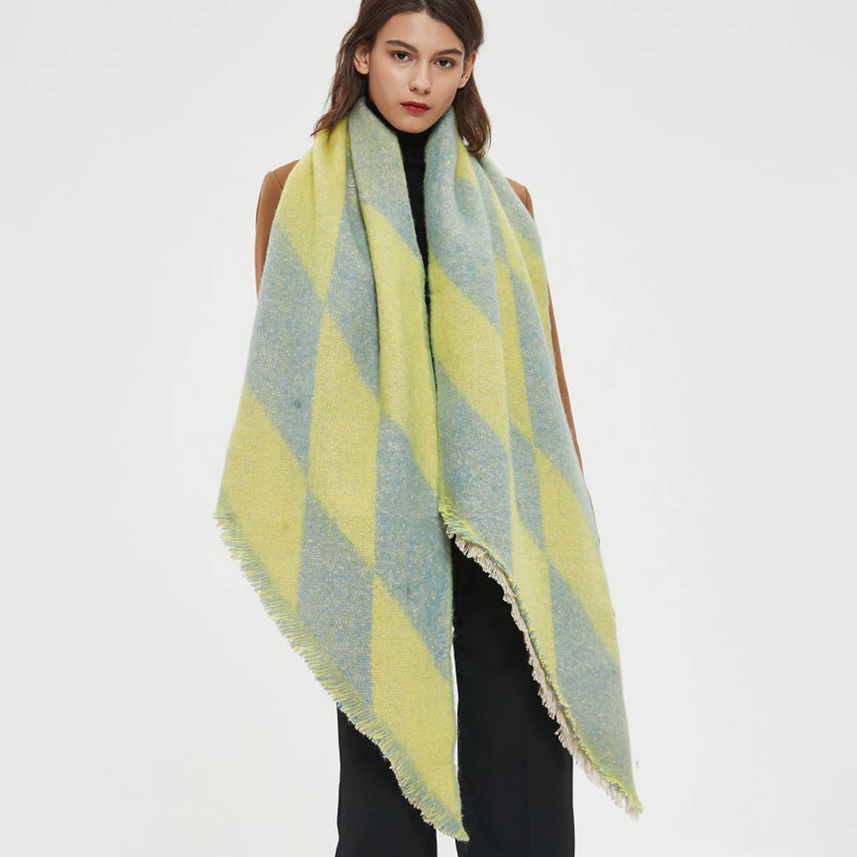 Diamond Scarf - Stylish Geometric Scarf