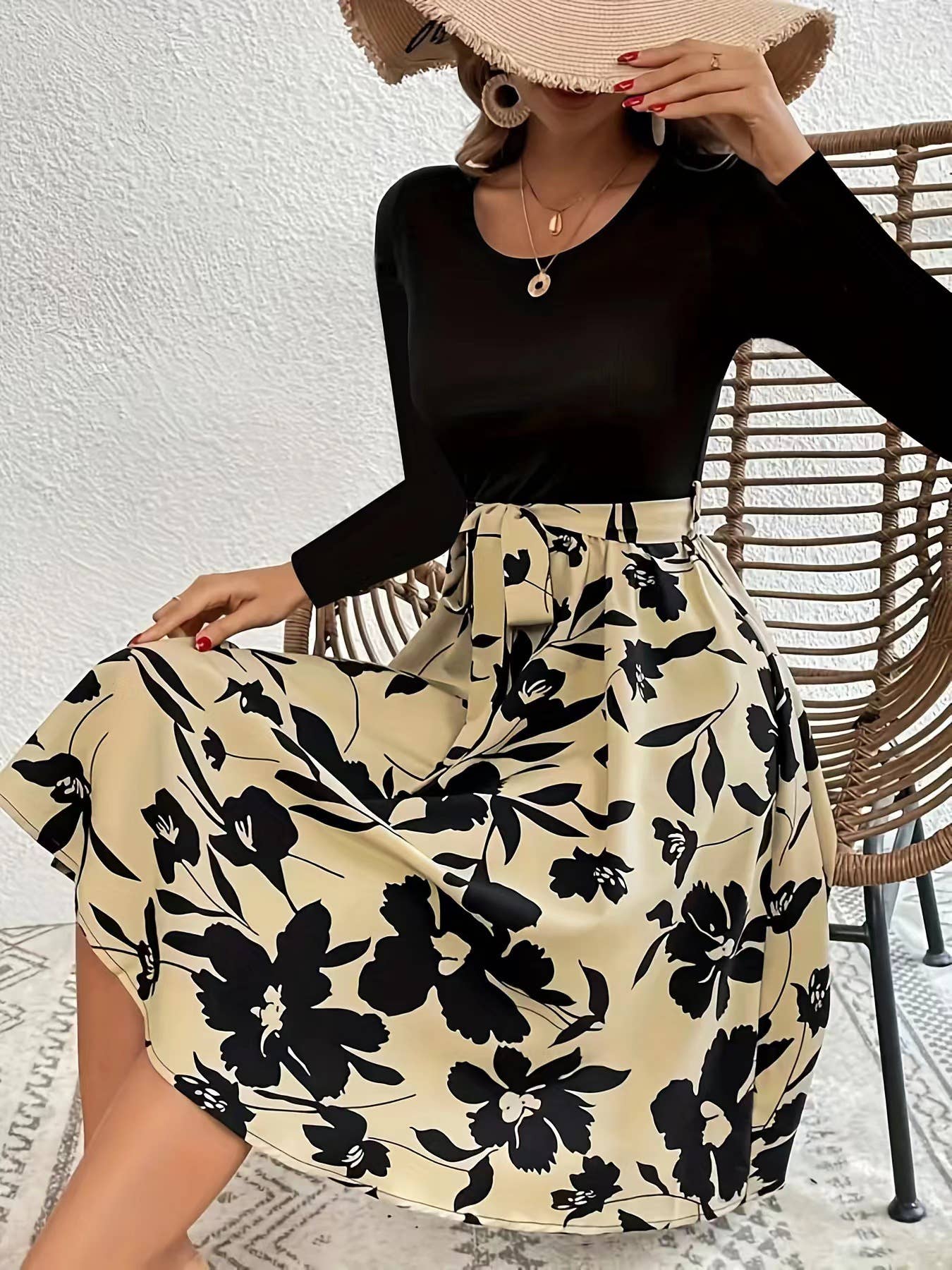 PRINTED SKIRT CREW NECK STRAPPY DRESS