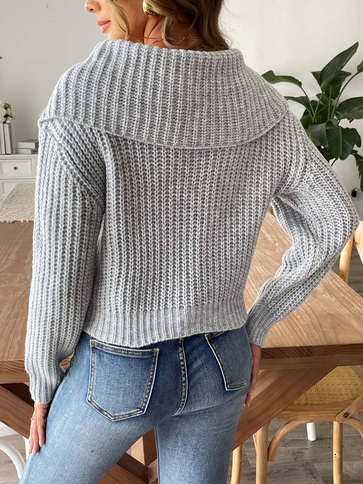 WOVEN SWEATER LARGE LAPEL PULLOVER SWEATER
