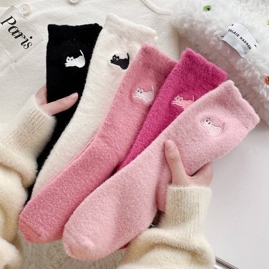 WOMEN'S WARM CUTE CAT SLEEPING HOME SOCKS