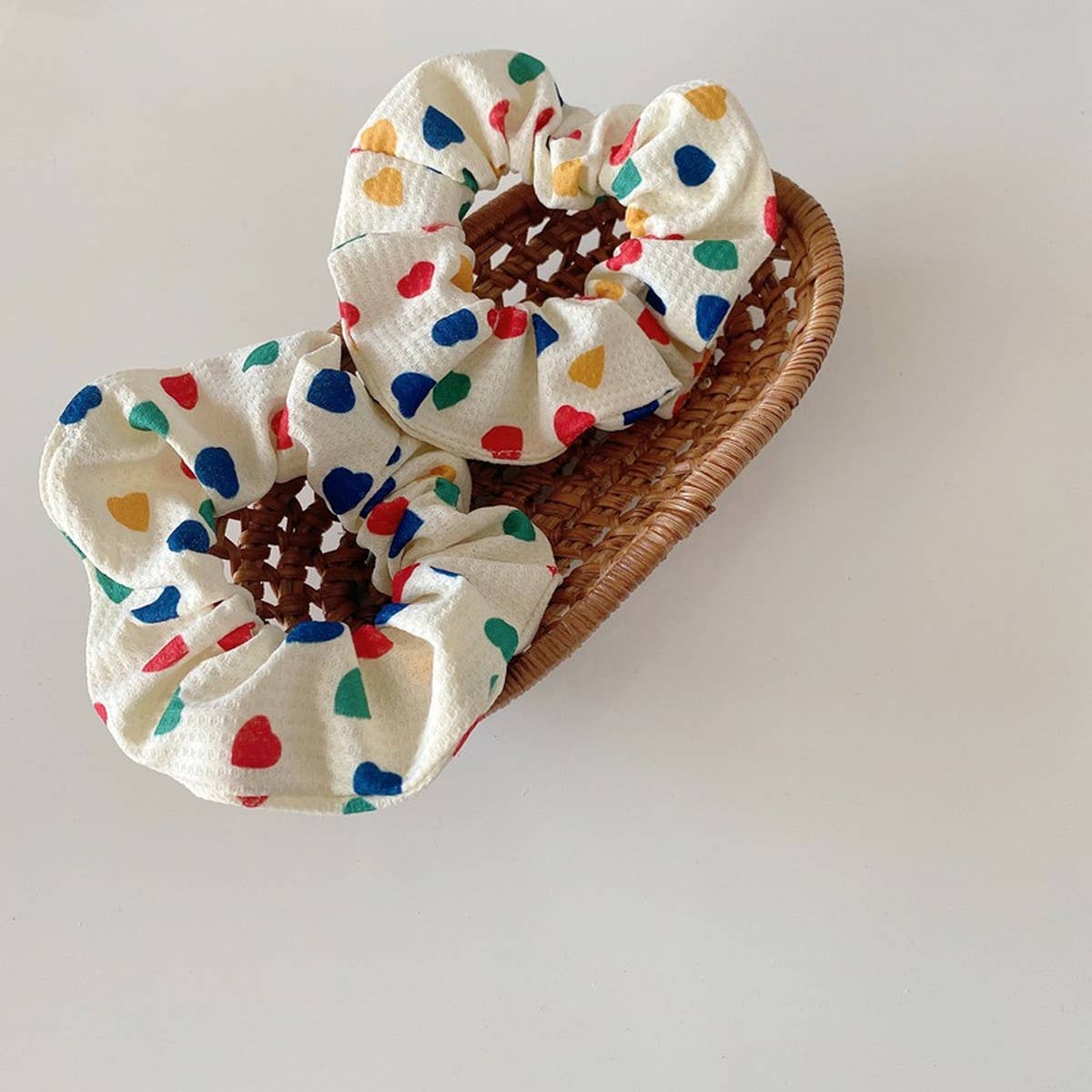 WOMEN SWEET RAINBOW HEART HAIR TIE