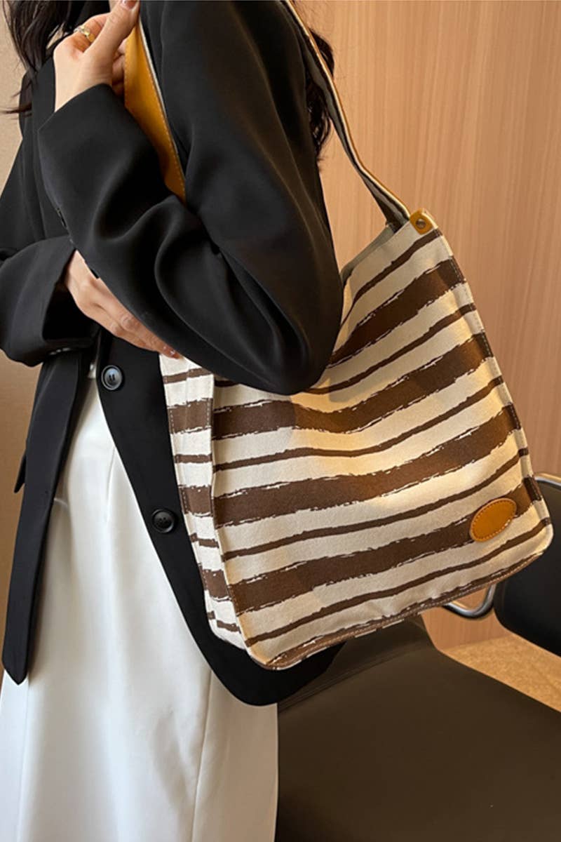 STRIPE PATTERN CASUAL SHOULDER BAG_CWAB0512