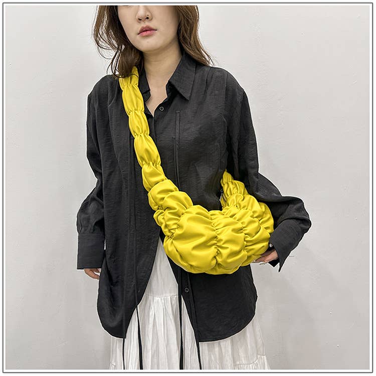 Cloud bag pleated underarm bag sponge bag