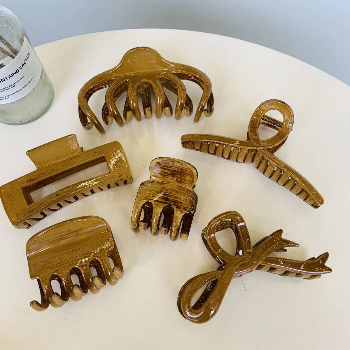 CWAHA5107_VINTAGE OIL PAINTING WOOD GRAIN HAIR CLAW CLIP