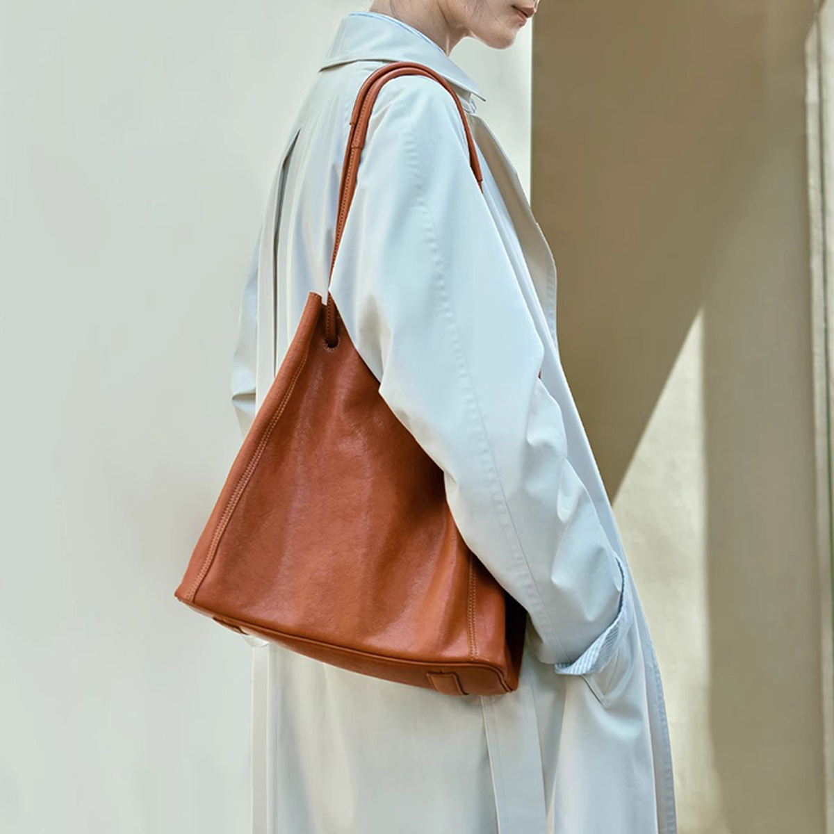 Leather Bucket Tote ??Vintage Style Handbag_CWAB5323