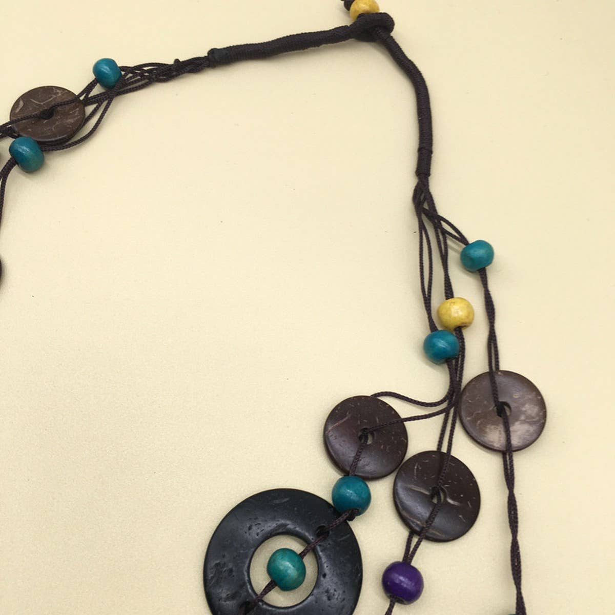 VINTAGE BRAIDED ROUND COCONUT WOOD BEAD NECKLACE