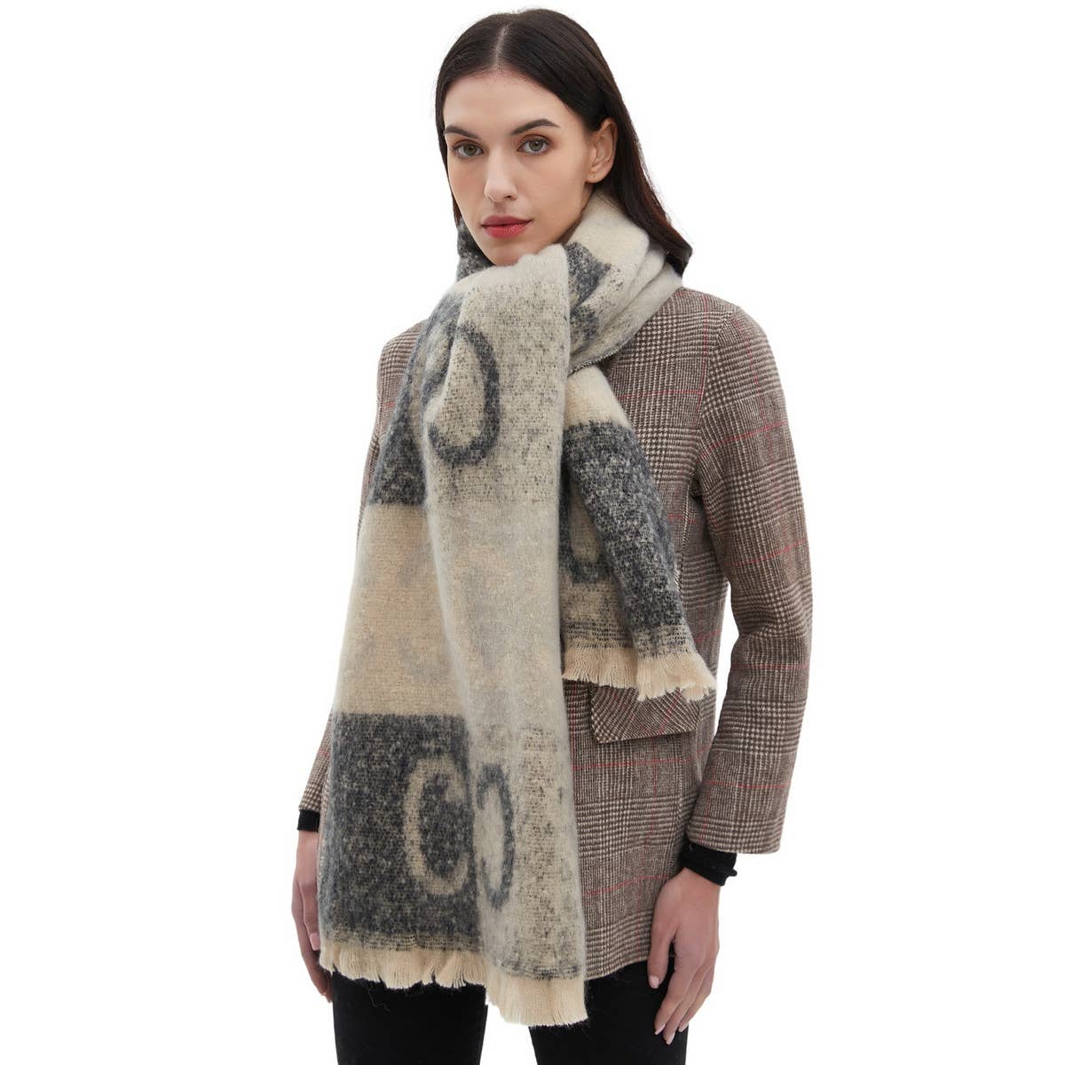 Letter Jacquard Scarf ? Winter Short Fringe Wrap