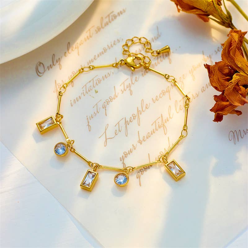 Fashionable diamond-encrusted bracelet