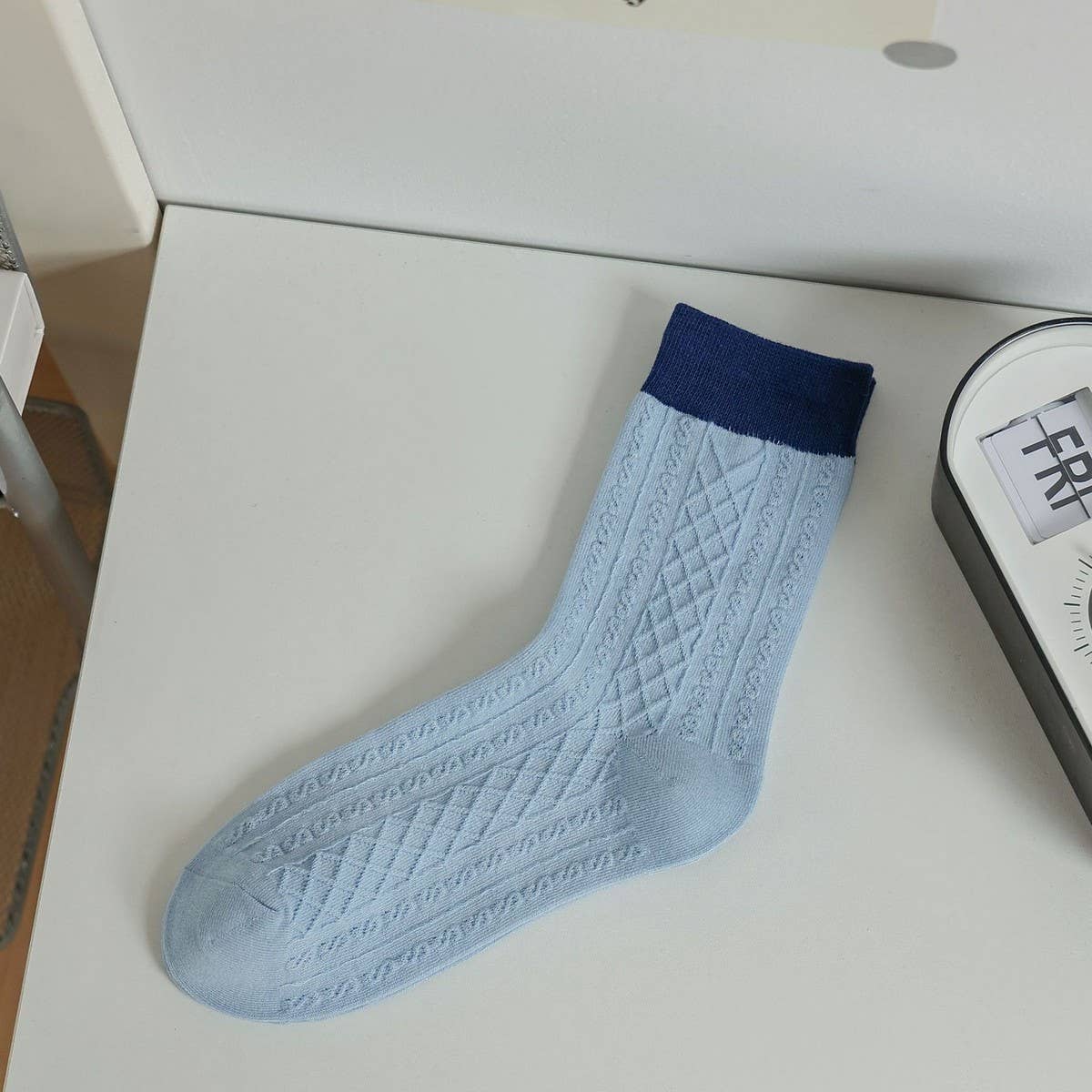 WOMEN'S NEW BLUE FRESH LETTERED MID-TUBE SOCKS