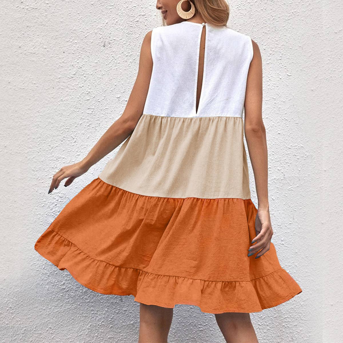 PATCHWORK COLOR CONTRAST RUFFLED SLEEVELESS DRESS_CWDSD3274