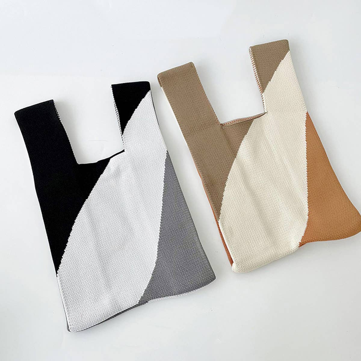 SIMPLE COLOR BLOCK KNITTED SHOULDER HANDBAG_CWAB1497