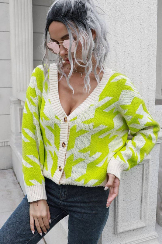CWOCAL1192_HOUNDSTOOTH BUTTON LOOSE KNIT CARDIGAN