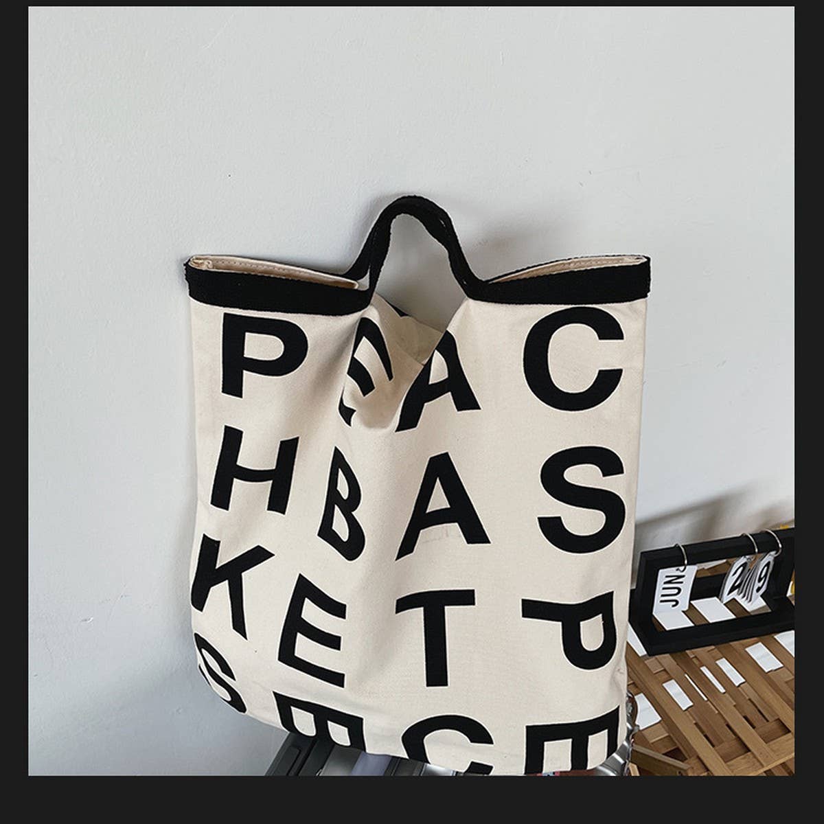 LETTER EMBROIDERED LARGE CAPACITY CANVAS TOTE BAG_CWAB1682