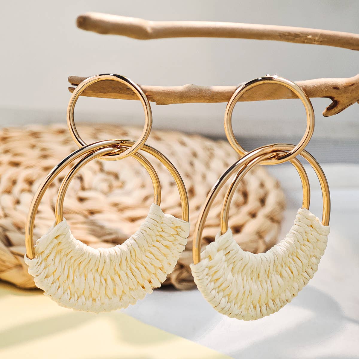 Retro geometric circular perforated earrings