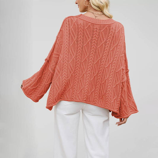 Round-neck short twisted loose knitted sweater