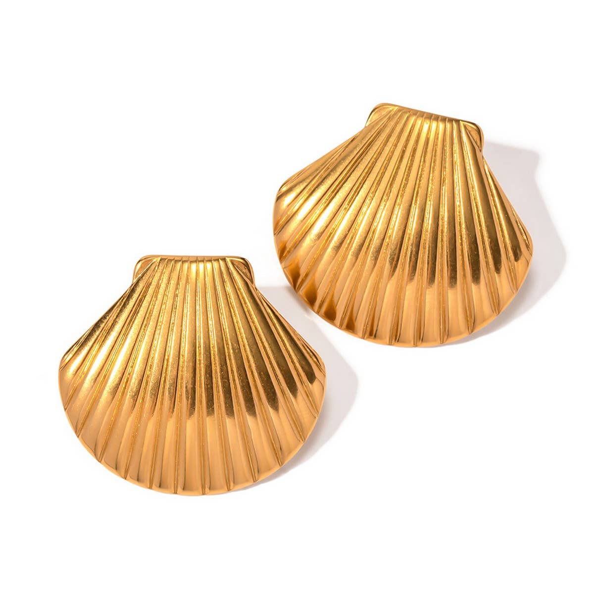 CREATIVE OCEAN SERIES GOLD SHELL EARRINGS
