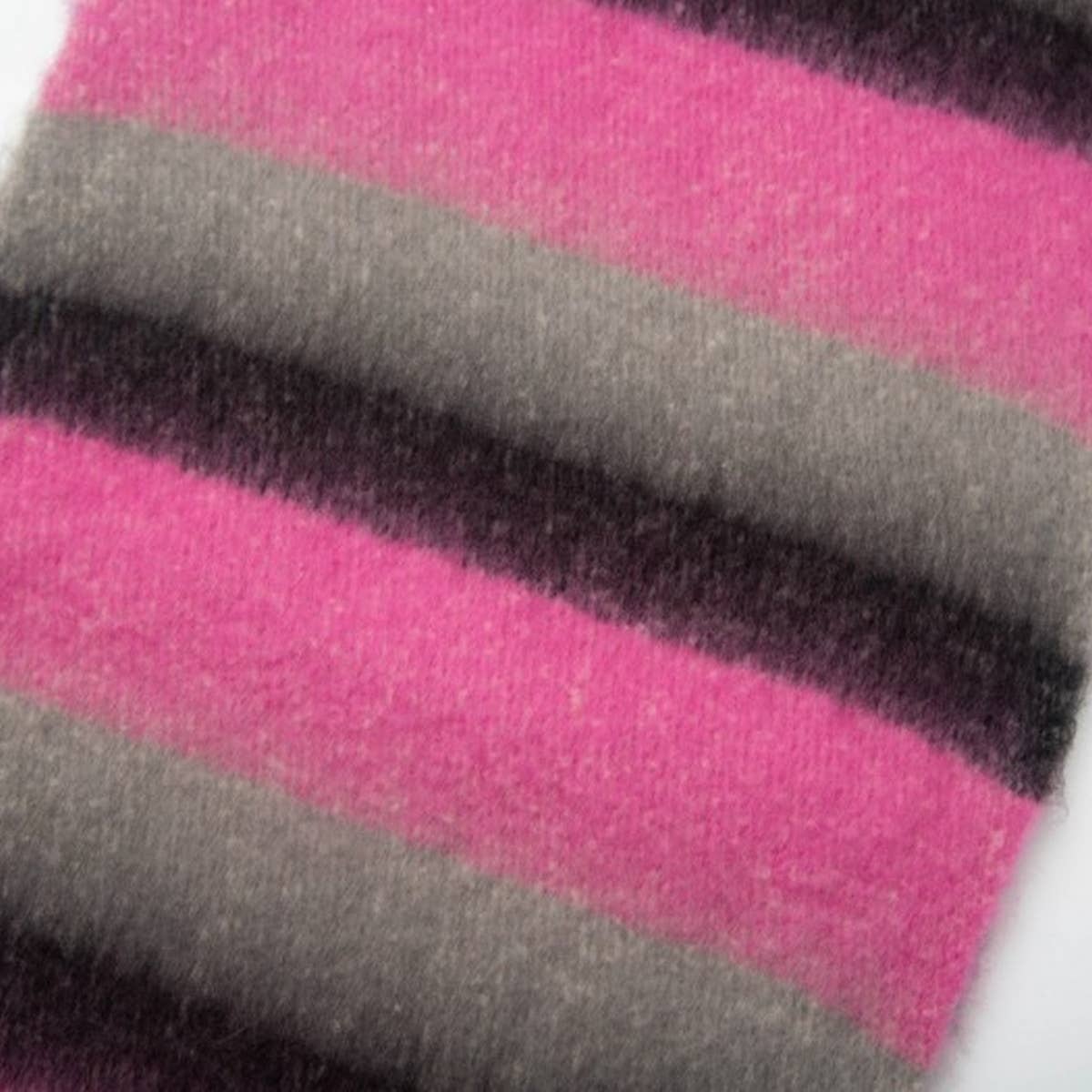 Chunky Fringe Stripe Scarf ?  Winter Yarn Wrap